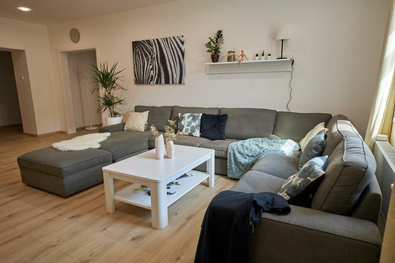Le Monde Apartment Bratislava - Amazing 5Bdr In Downtown ภายนอก รูปภาพ